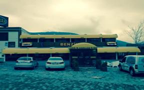 Benzin Cafe